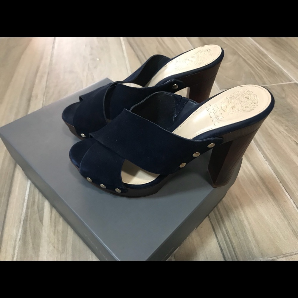 Vince Camuto sandal heel with platform